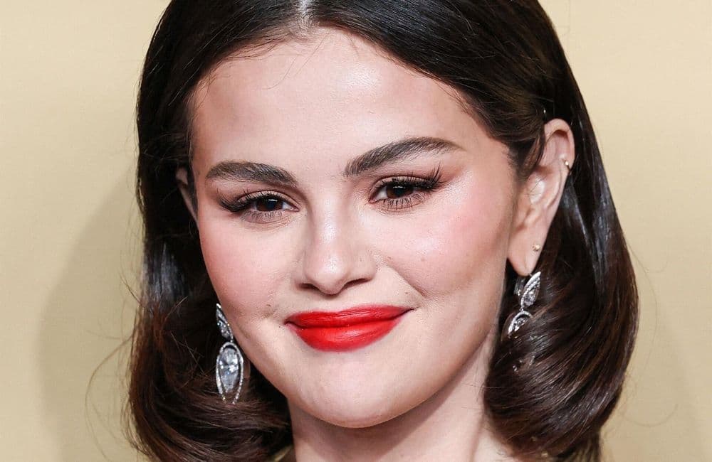 SAG Awards 2025 : Selena Gomez revisite le vintage avec élégance