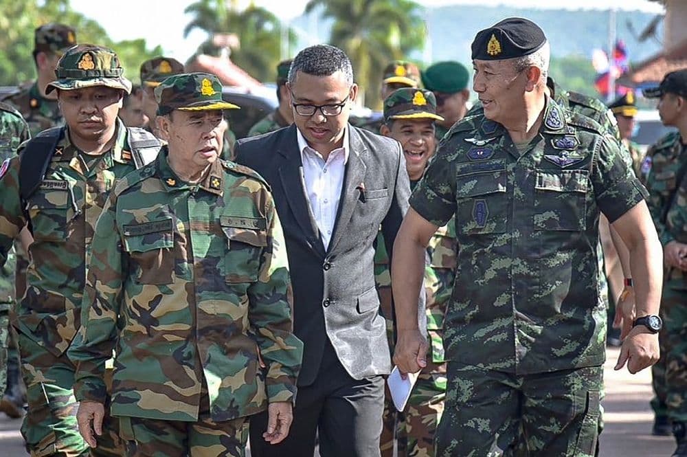 Mort d'un soldat cambodgien à la frontière : Bangkok et Phnom Penh conviennent d'apaiser les tensions