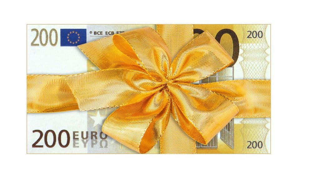 Donation : « J'ai 90 ans, combien puis-je donner à mes petits enfants sans payer d'impôt ? »