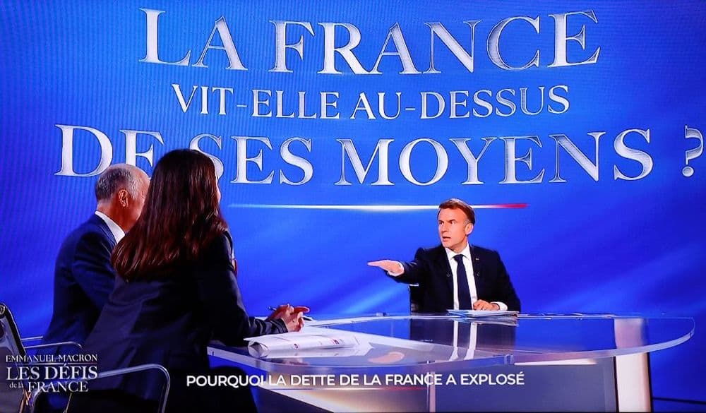 Le rendez-vous raté de Macron sur le référendum et la fin du quinquennat