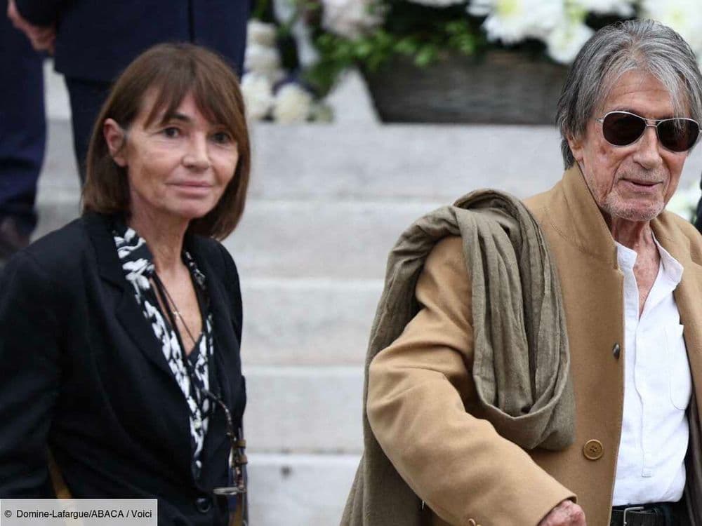Mort de Françoise Hardy : ce geste très fort de Sylvie Duval, la compagne de Jacques Dutronc, le jour des obsèques