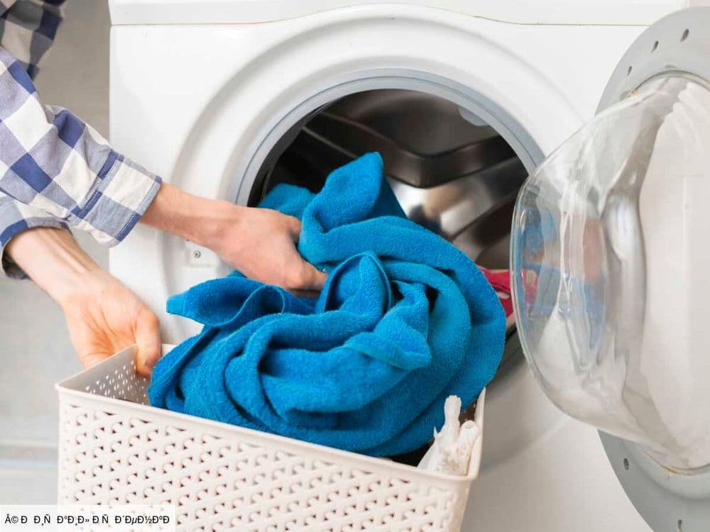 Sèche- linge : l'astuce pour diviser par deux le temps de séchage (et faire des économies d'argent et d'énergie)