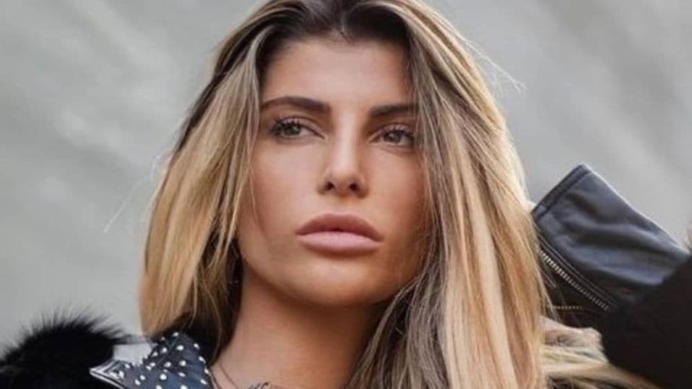 Mélanight : elle fait de nouvelles révélations chocs suite aux accusations d'inceste entre son ex et sa mè