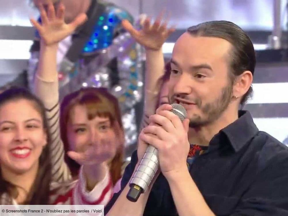 N'oubliez pas les paroles : nouvelle victoire pour Benoît, le Maestro signe un double record ! (ZAPTV)