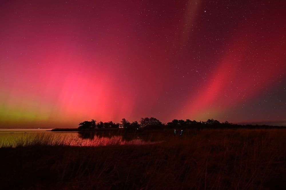 Tempête solaire "extrême" et aurores boréales spectaculaires