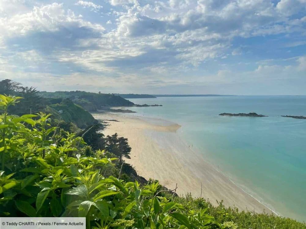 Cette plage sublime est pourtant l’une des plus polluées de France
