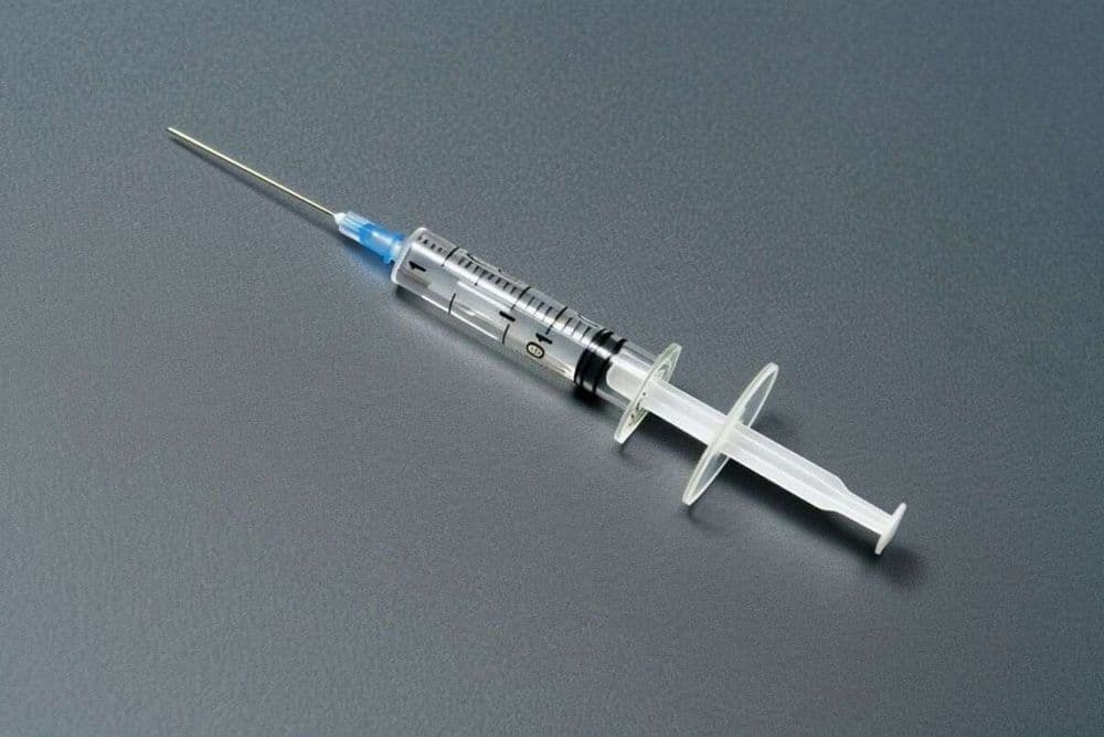 Les États-Unis valident un traitement innovant contre le VIH : deux piqûres annuelles pour 28 218 dollars