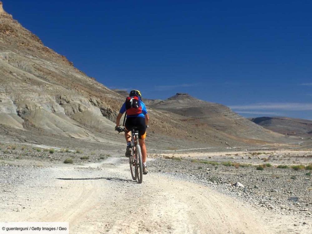 Maroc secret: sur la Route des caravanes, un voyage à vélo entre cimes, désert et océan
