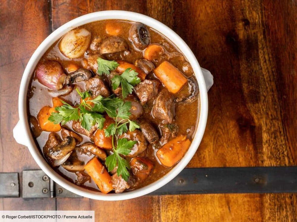 Comment faire un bœuf bourguignon ultra fondant ? Un chef révèle son secret tout simple