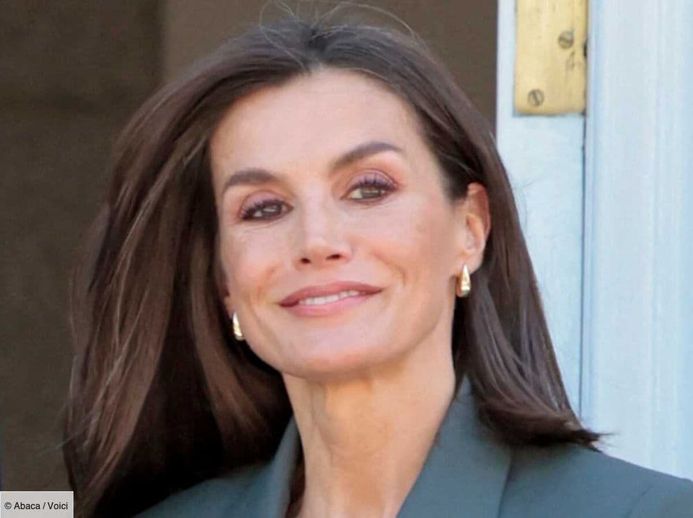 "Elle est magnifique !" : Letizia d'Espagne transformée, les internautes conquis par le nouveau look de la reine