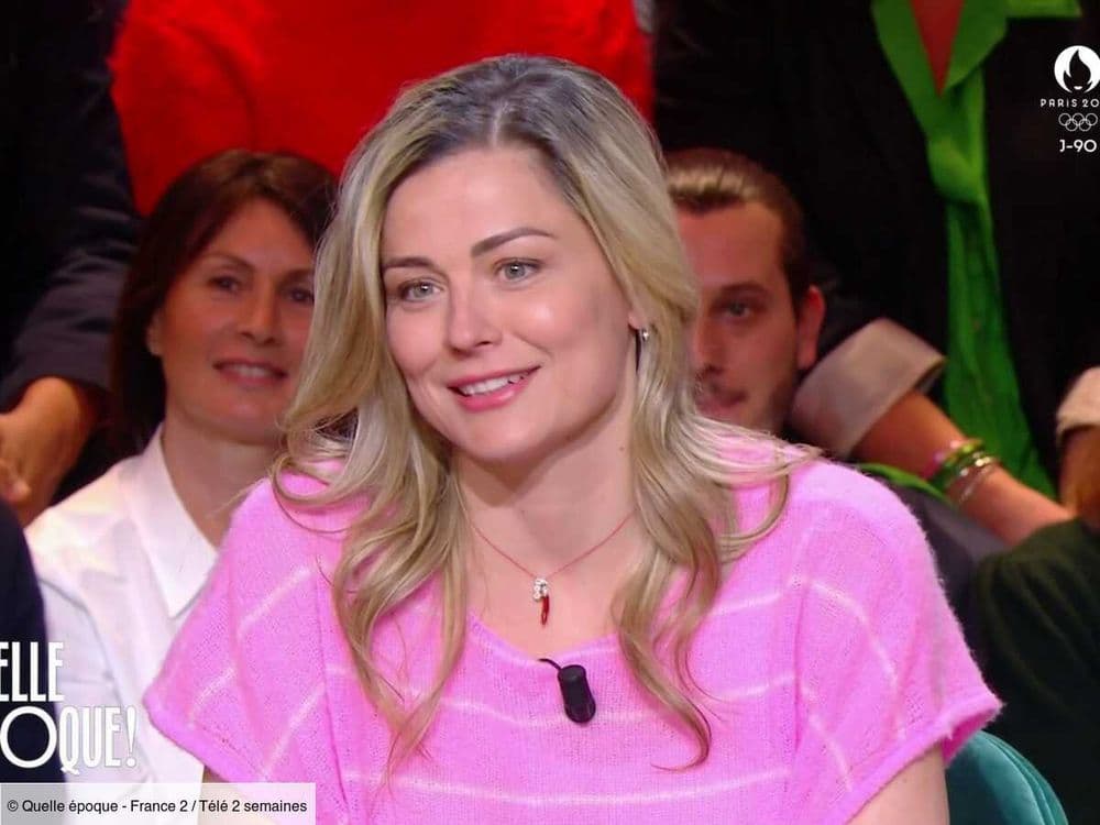 "Ma vie a pris un vrai sens" : Laure Boulleau se confie sur sa vie de jeune maman dans Quelle époque ! (VIDEO)