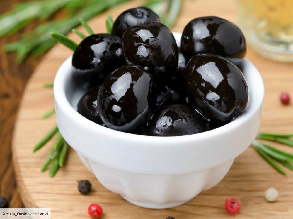 Fausses olives noires : une diététicienne dévoile comment les reconnaître
