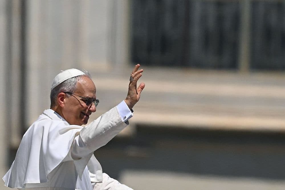 Léon XIV renouvelle sa carte d'identité péruvienne au Vatican