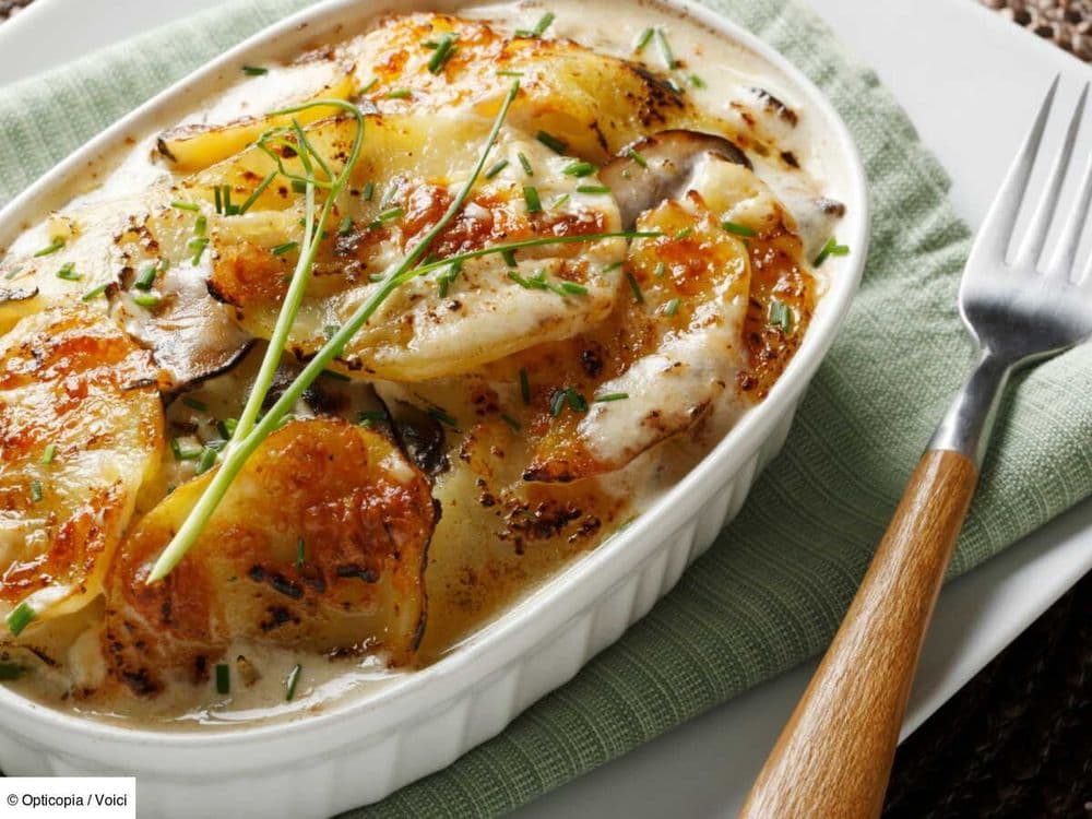 Gratin de pommes de terre aux champignons : cette recette réconfortante réchauffe nos soirées