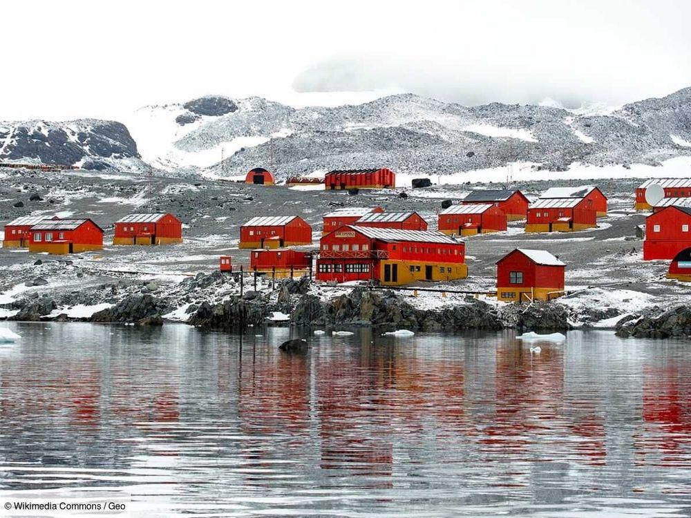 Rencontre avec les familles exilées volontaires en Antarctique