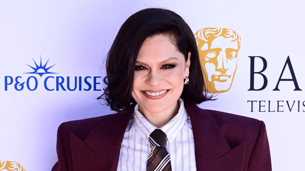 "Je n'arrive pas à digérer" : La chanteuse Jessie J annonce être atteinte d’un cancer du sein
