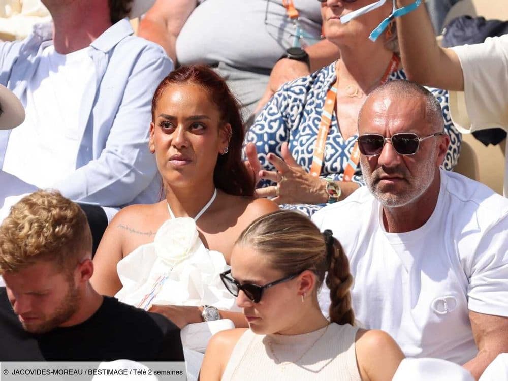 Amel Bent : pourquoi la chanteuse a été contrainte de divorcer de son mari Patrick Antonelli ?
