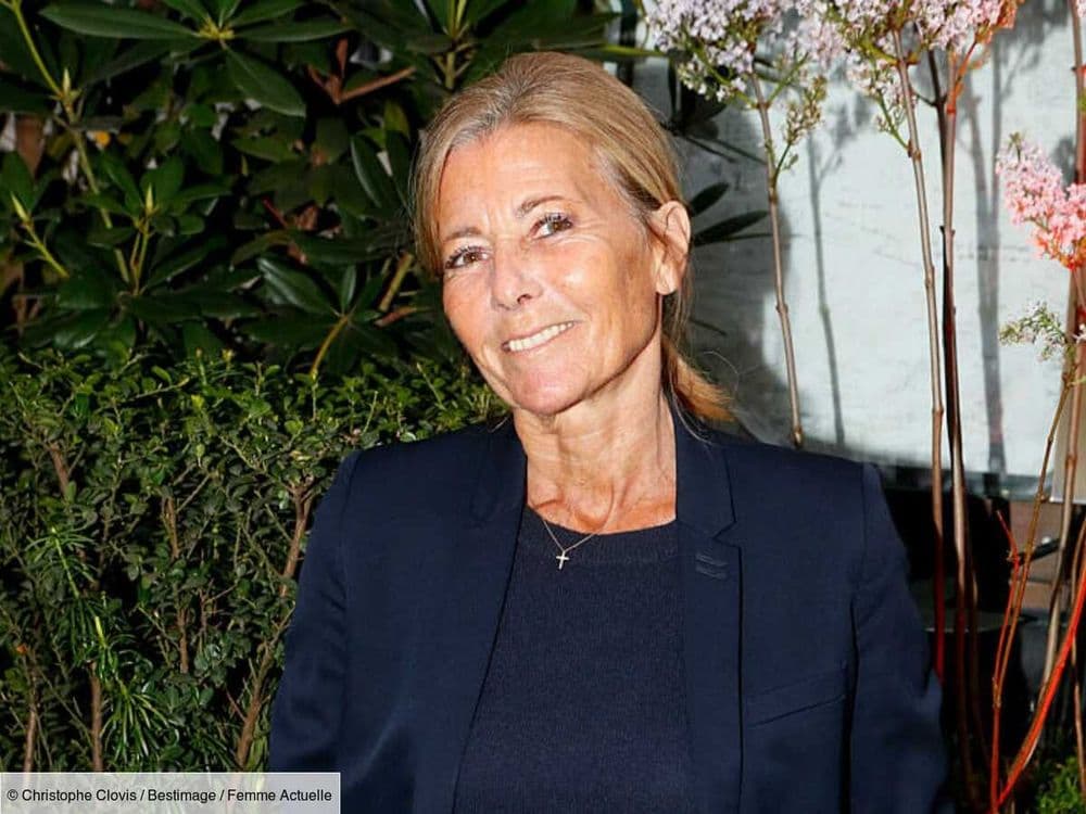 "Le corps qui se transforme, la peau qui se relâche" : Claire Chazal se livre sur ses angoisses à propos du temps qui passe