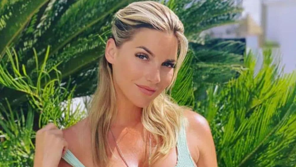 Nadège Lacroix maman : elle dévoile enfin le prénom très orignal de son fils, regardez !
