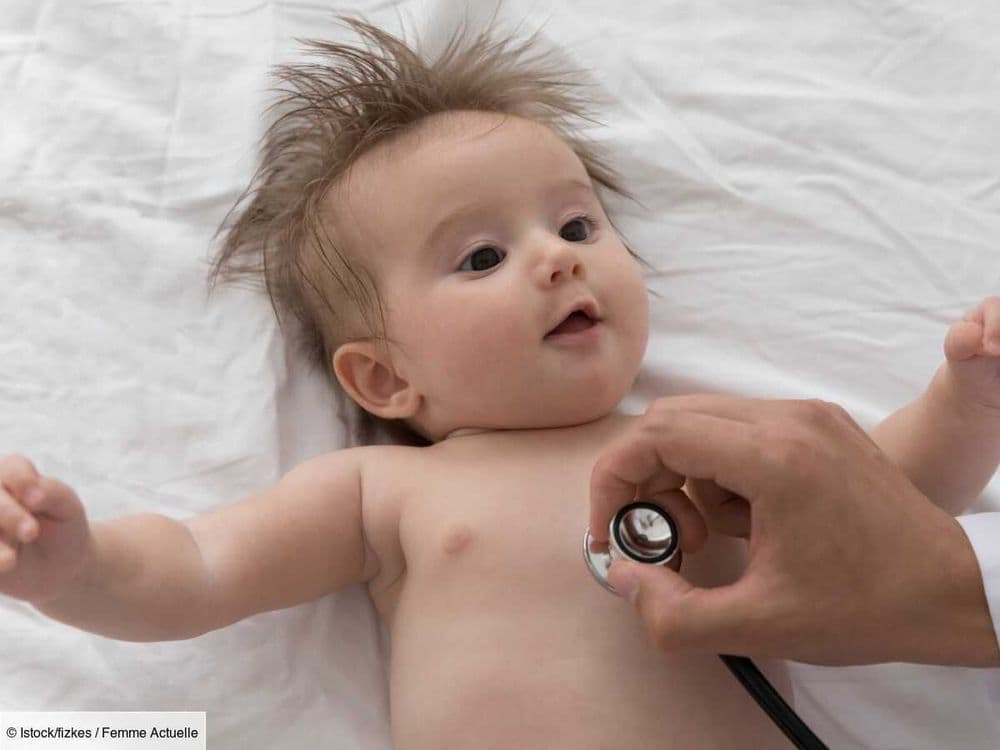 Bébé respire fort : quelles peuvent être les causes et quand s'inquiéter ?