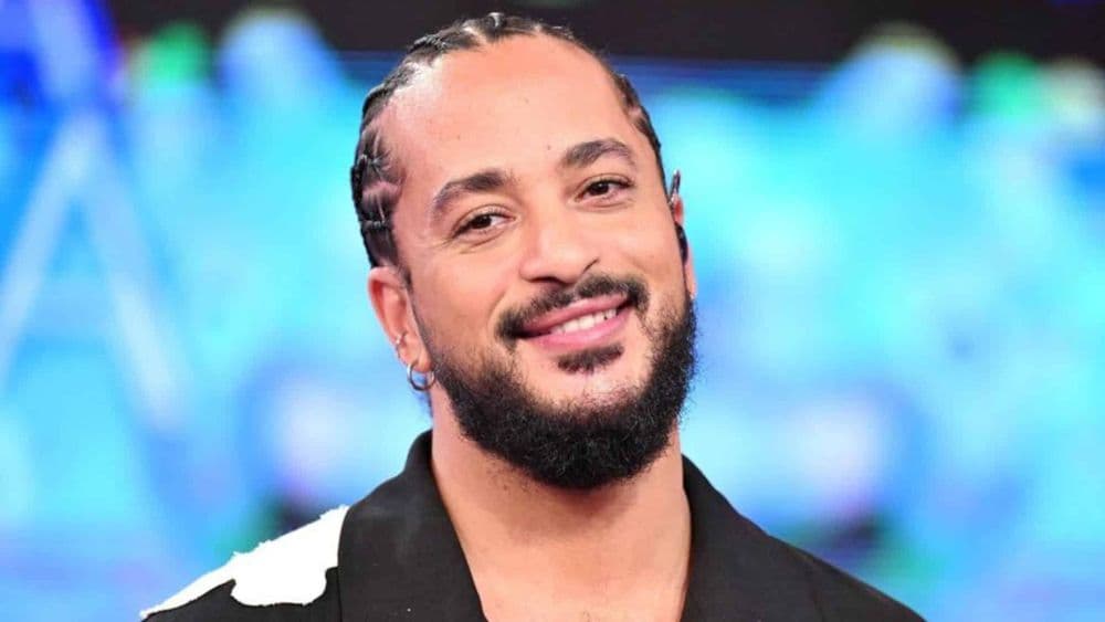 Slimane : le chanteur revient sur sa lutte contre une maladie très méconnue, "j'ai une cicatrice..."