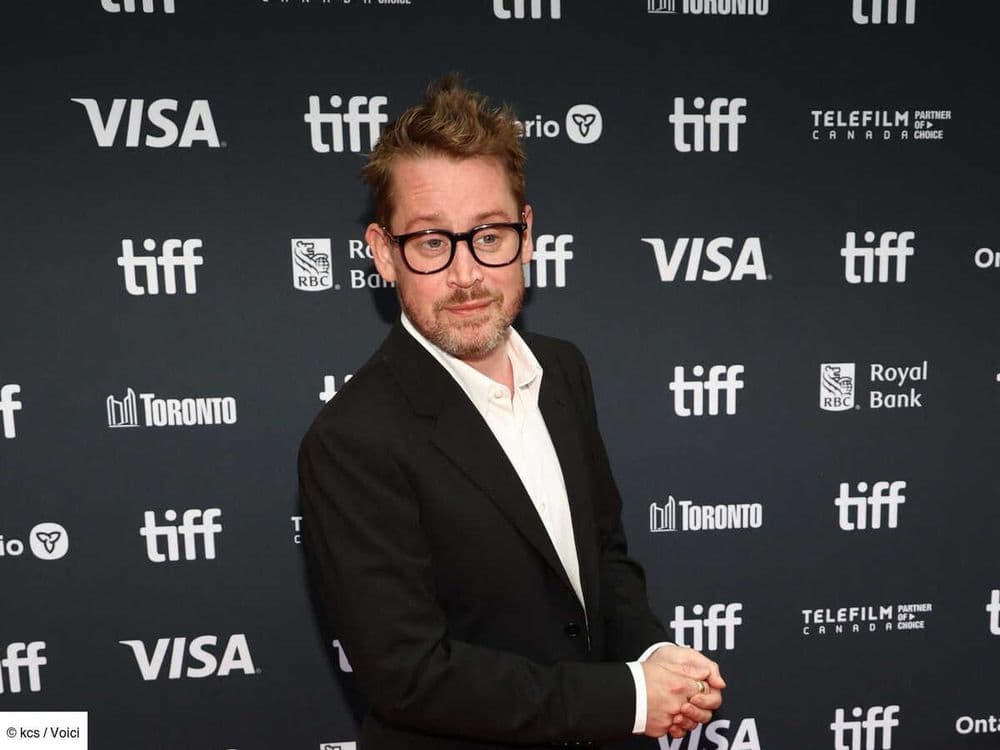 "J’ai failli l’acheter" : Macaulay Culkin avoue avoir voulu acquérir la maison de Maman, j'ai raté l'avion