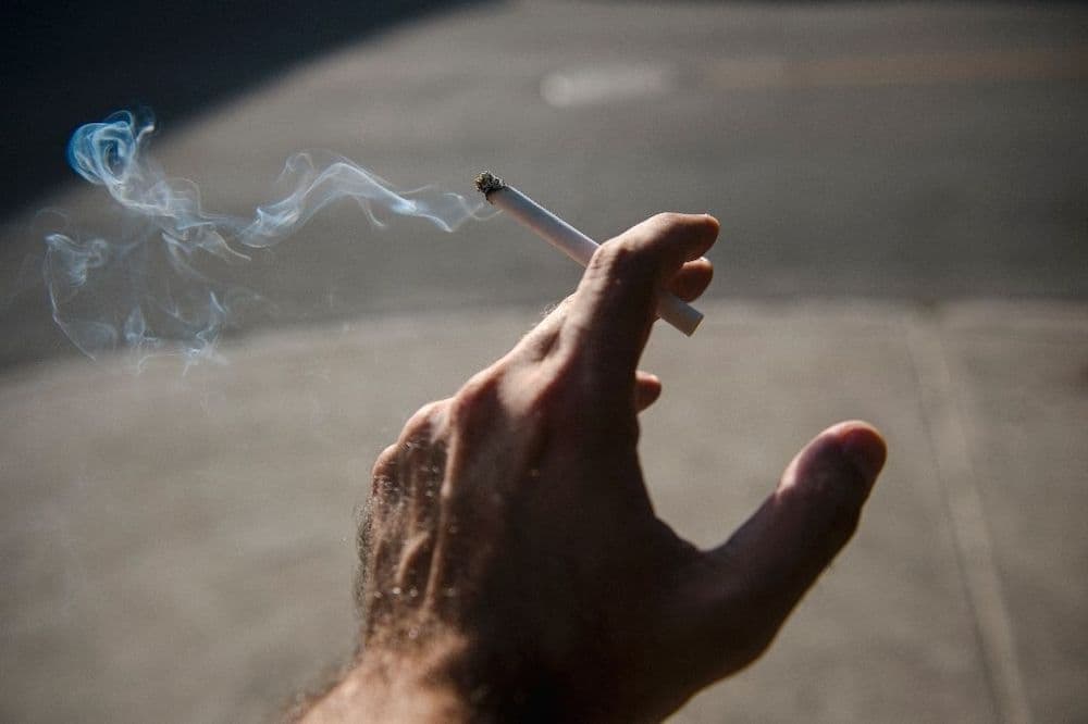 Fumer demeure socialement acceptable pour une partie des jeunes, selon une enquête