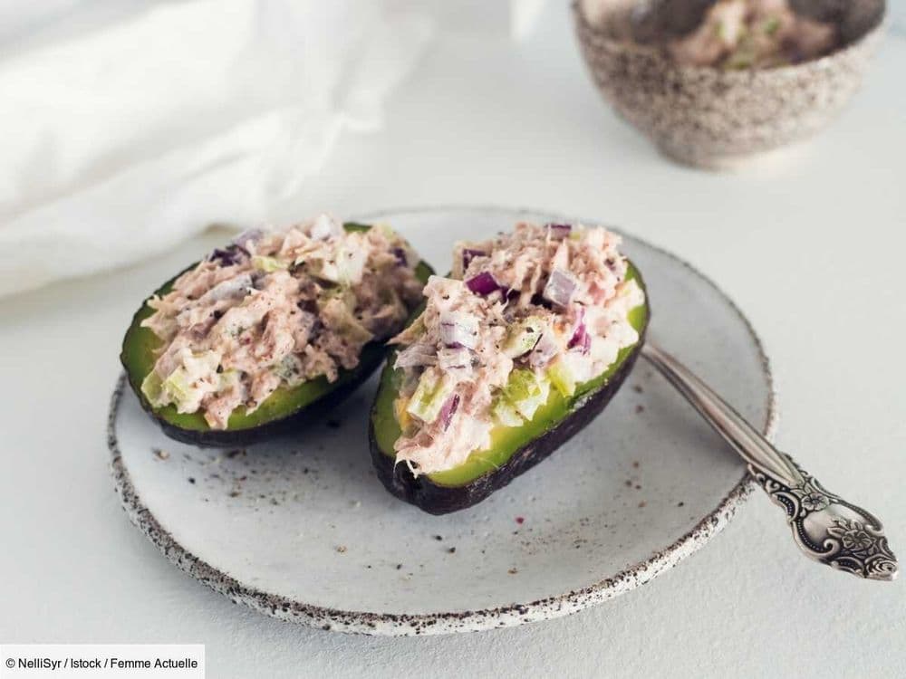 Avocats farcis au thon : la recette fraîche et protéinée dont vous ne pourrez plus vous passer cet été