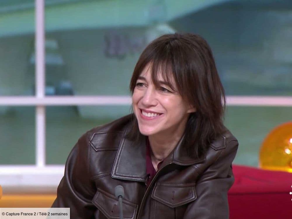 "Le restaurant était ruiné" : Charlotte Gainsbourg évoque ce rendez-vous amoureux avec Yvan Attal qui a viré au cauchemar (VIDEO)