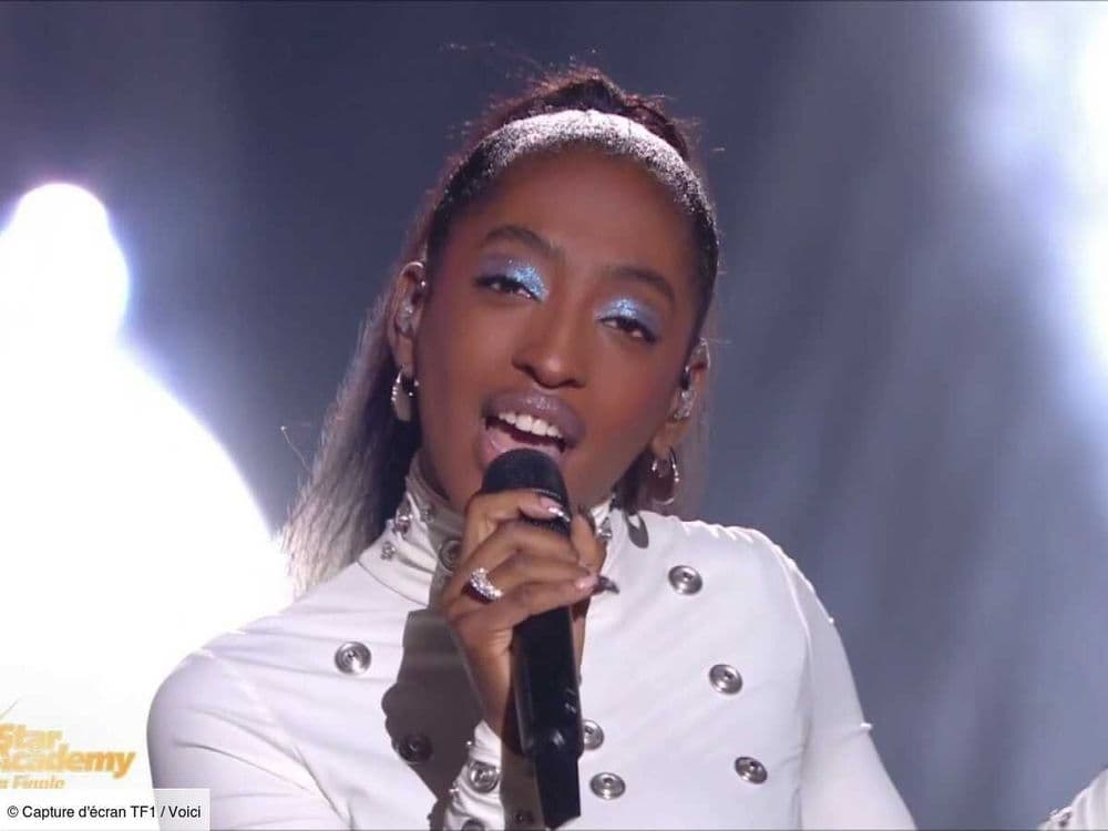 Les Flammes 2025 : Ebony (Star Academy) méconnaissable, les internautes éblouis par son look lors de la 3ème édition de la cérémonie
