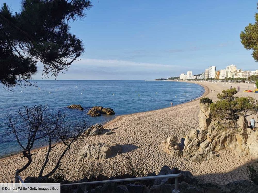 En Espagne, les plages rétrécissent, victimes de l'érosion du littoral