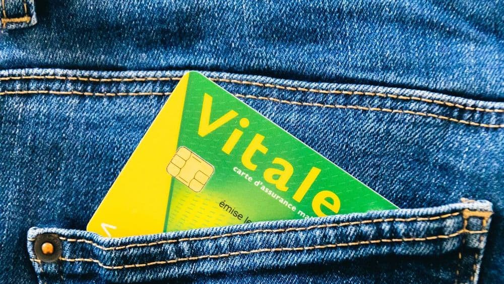 Sécurité sociale : bonne nouvelle, vous pouvez désormais avoir votre carte vitale dématérialisée