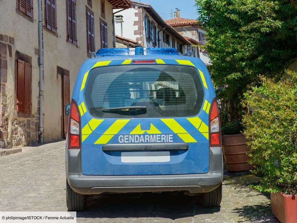 Macabre découverte près de Besançon : un homme retrouvé mort chez lui, le corps de sa mère en état de décomposition avancé