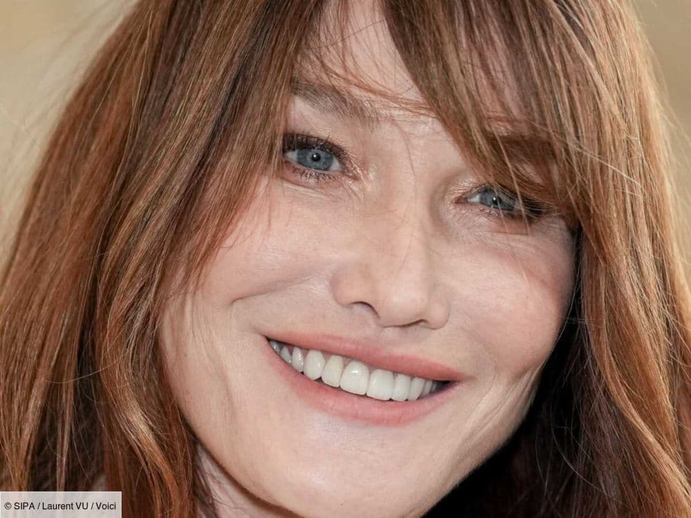 "Une ivrogne" : Carla Bruni "perturbée" par son portrait dans un film de sa sœur Valeria Bruni-Tedeschi