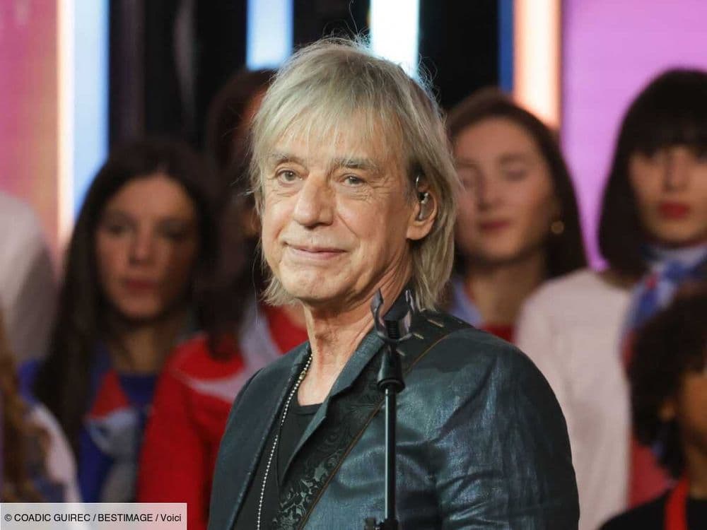 “Elle ne respirait plus” : Jean-Louis Aubert fait de nouvelles révélations sur la mort de sa mère