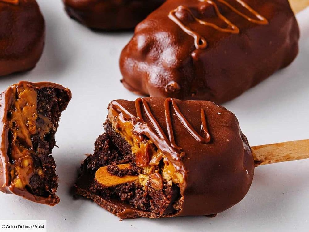 Snickers glacés maison : la recette sans sucre ajouté, ni lait, ni oeufs à tomber par terre