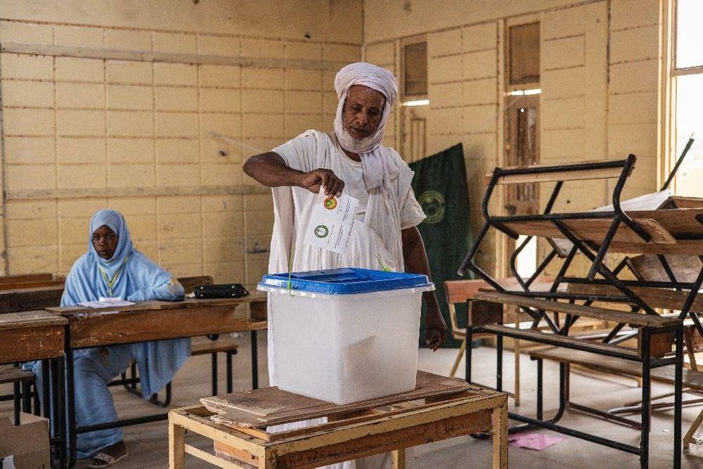 Les Mauritaniens ont voté pour élire leur président, entre le changement et la continuité