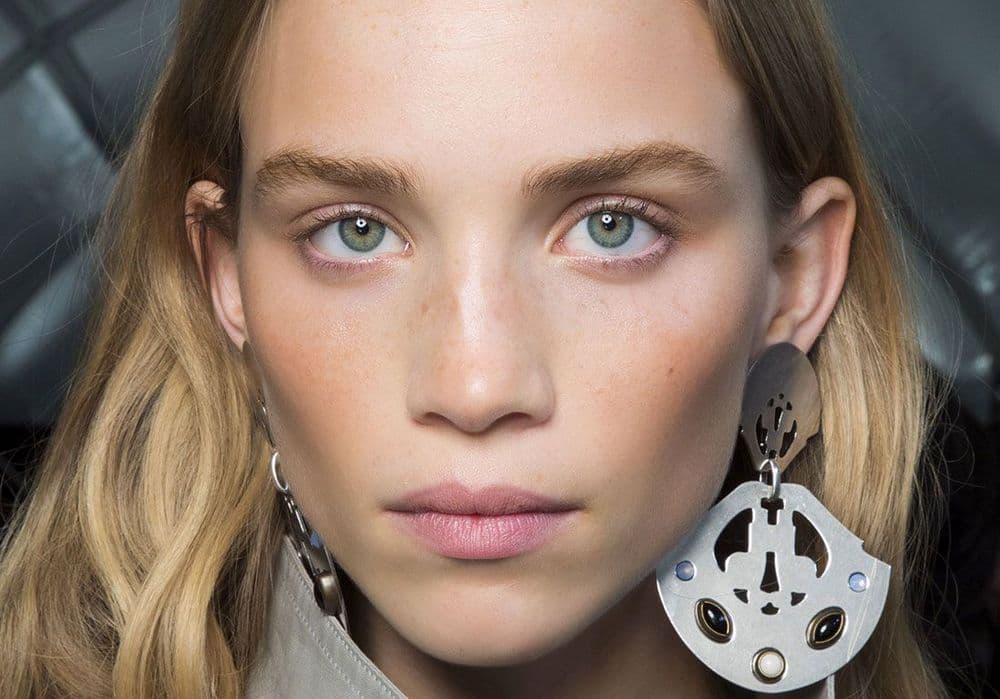 Rougeurs au visage : 5 causes que vous ignoriez peut-être