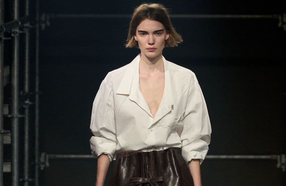 Plus besoin de fer à repasser avec cette tendance chemise qui étonne
