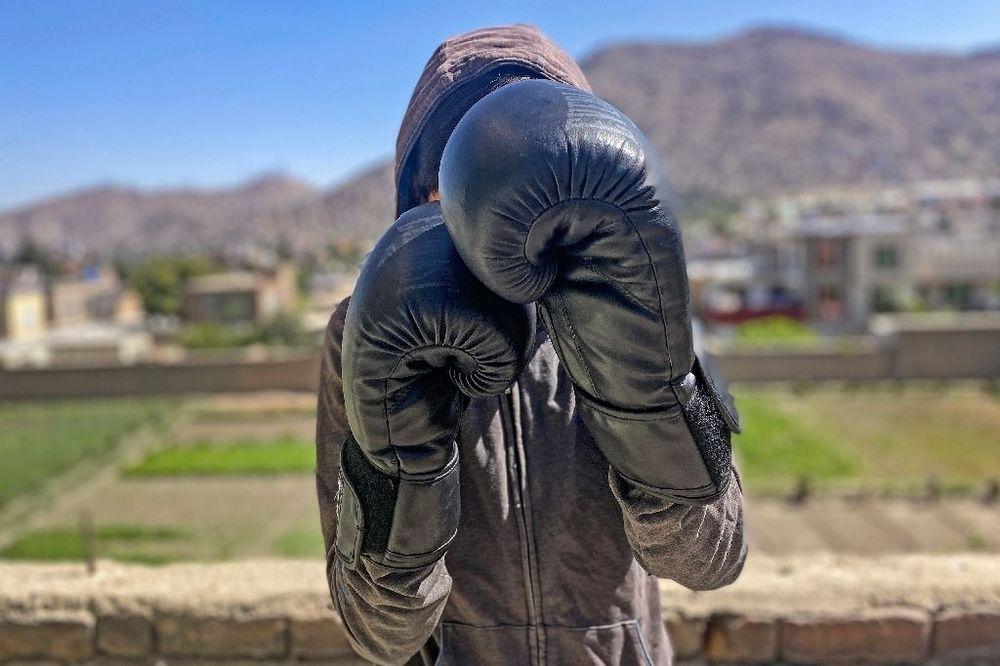 En Afghanistan, les femmes se cachent pour faire du sport