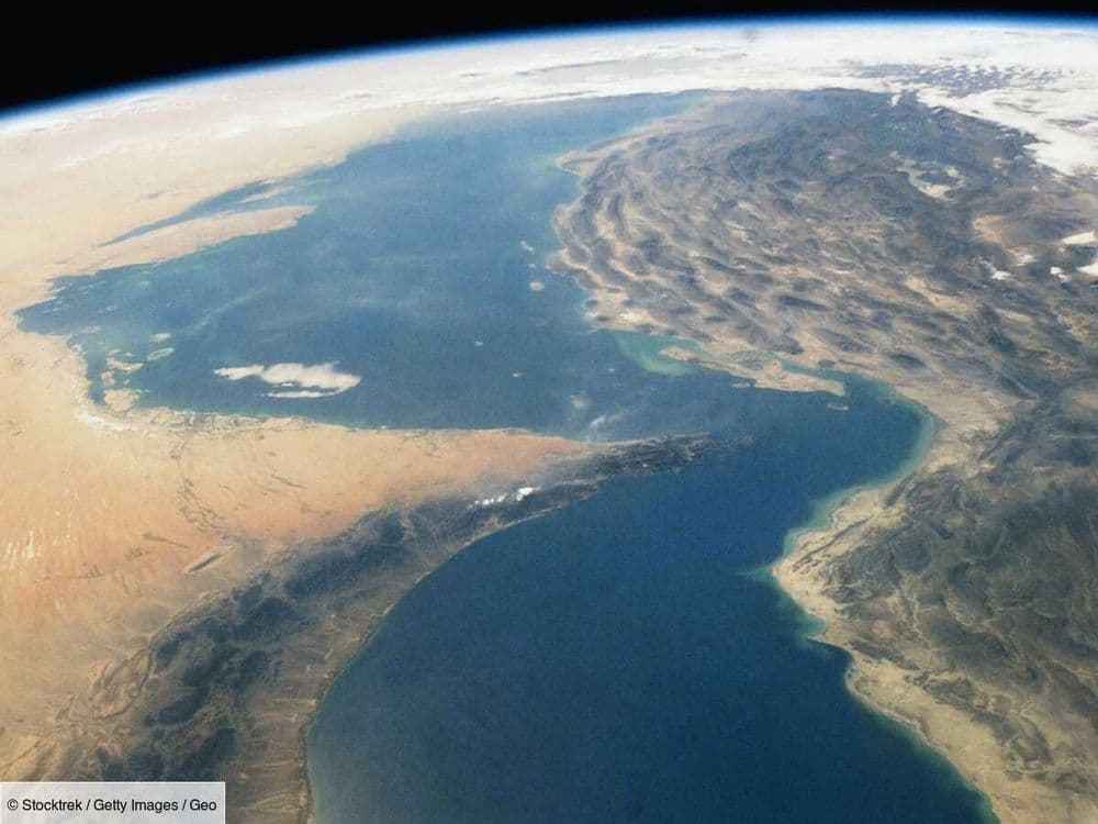 Iran: pourquoi la fermeture du détroit d'Ormuz causerait plus de dommages à Téhéran qu'à Washington