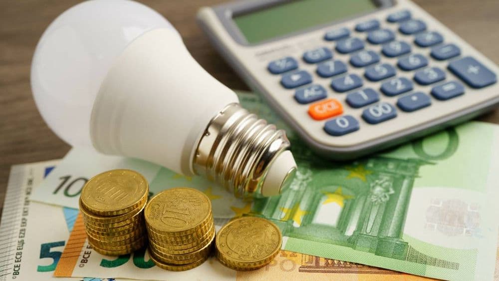 Facture d'électricité : jusqu'à 300 euros d'économie sur le tarif réglementé d'EDF en juin