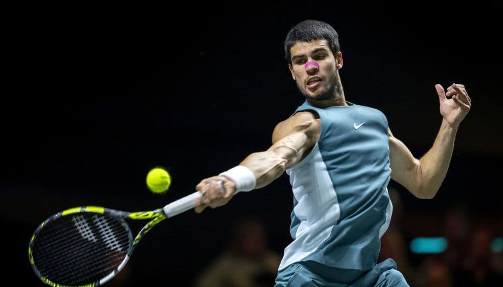 Rotterdam: Premier titre en indoor pour Alcaraz