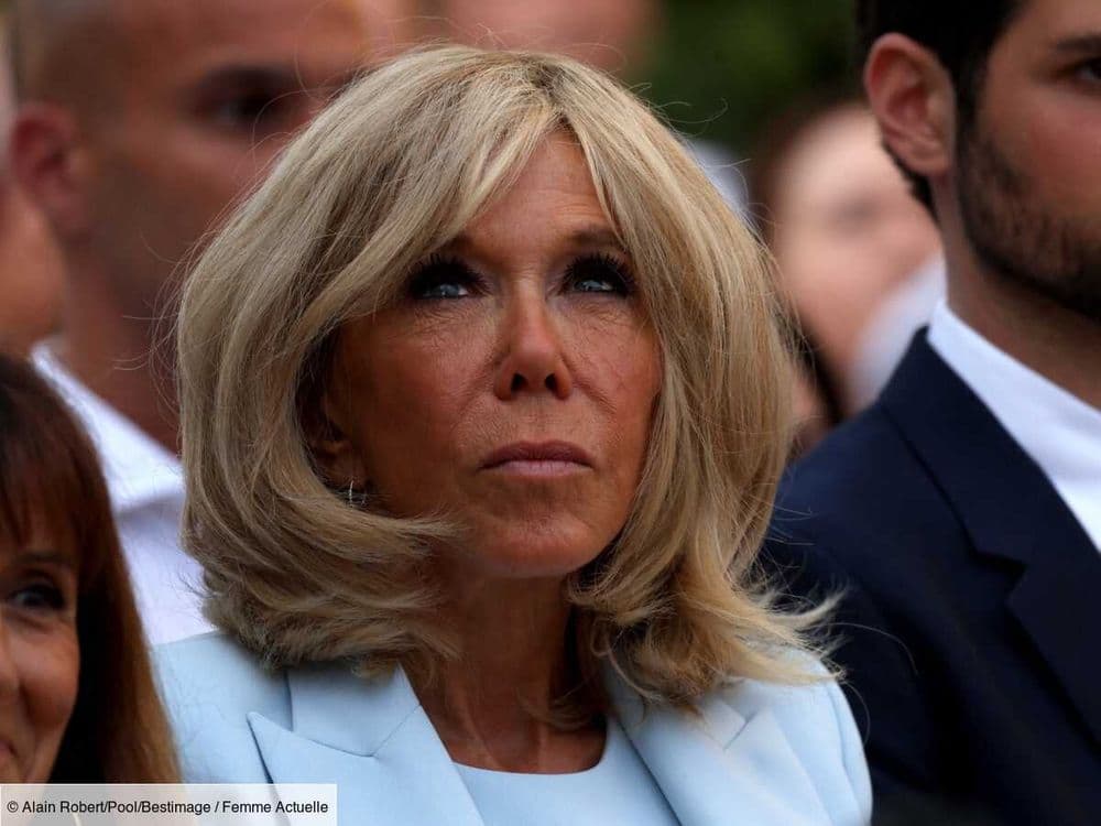 Comment reproduire le brushing de Brigitte Macron à la maison ? Les conseils d'un célèbre coiffeur