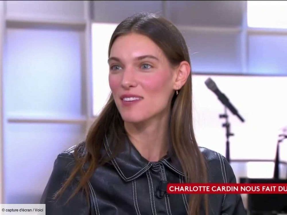 "Je sais pas si vous allez faire un album ou un enfant" : Charlotte Cardin fait des confidences sur sa rencontre avec Aliocha Schneider (ZAPTV)