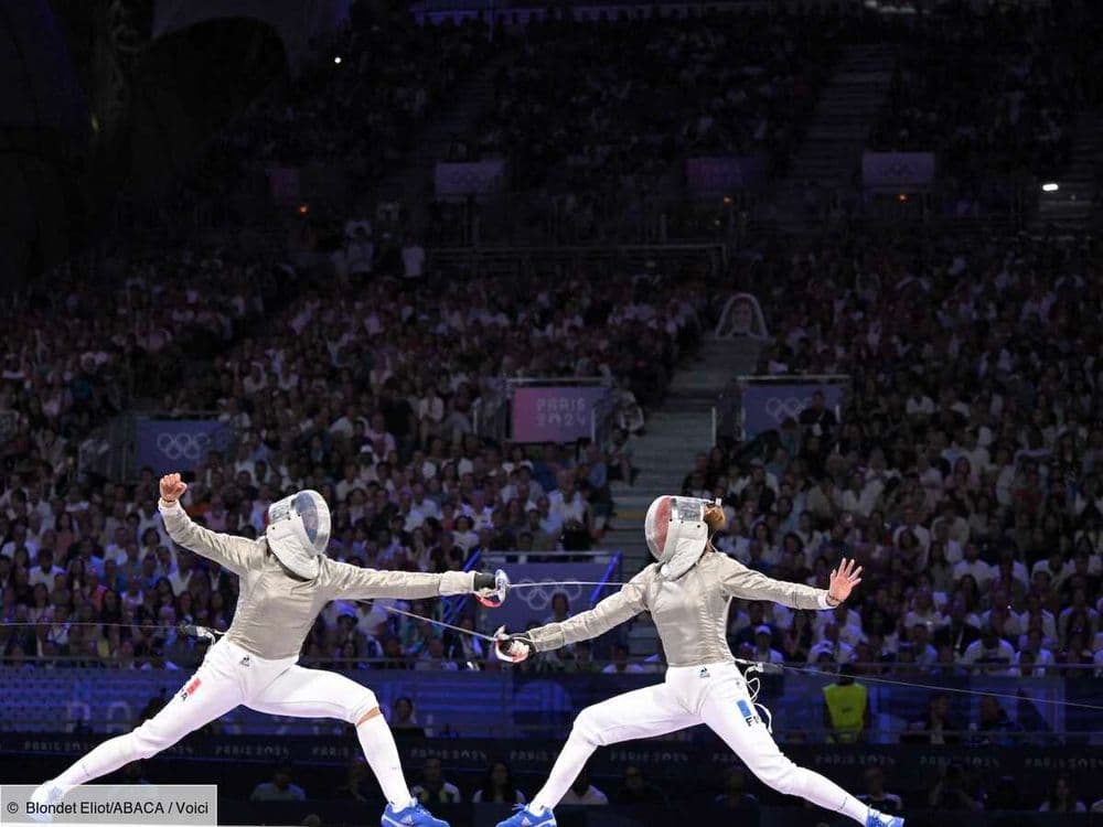 JO 2024 : une escrimeuse annonce être enceinte de sept mois... juste après avoir combattu !