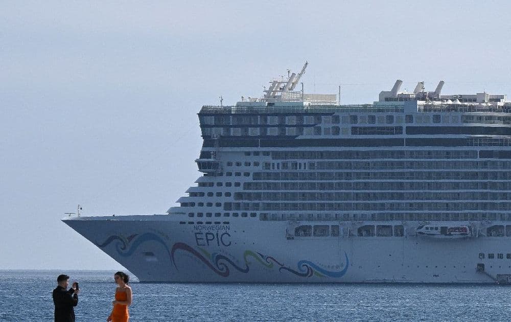 Après Nice, Cannes limite le nombre de paquebots géants dans sa baie