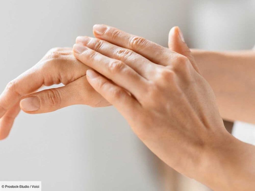 Pourquoi vos mains vieillissent-elles plus vite et trahissent votre âge ?