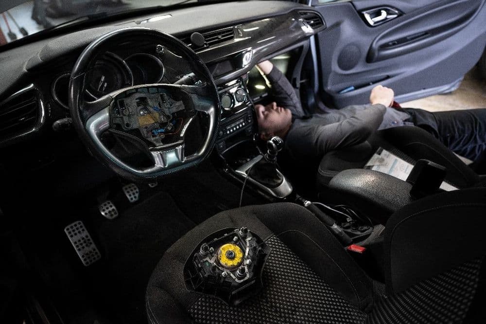 Scandale Takata: le gouvernement ordonne l'immobilisation de 800.000 véhicules supplémentaires, soit 1,7 million au total