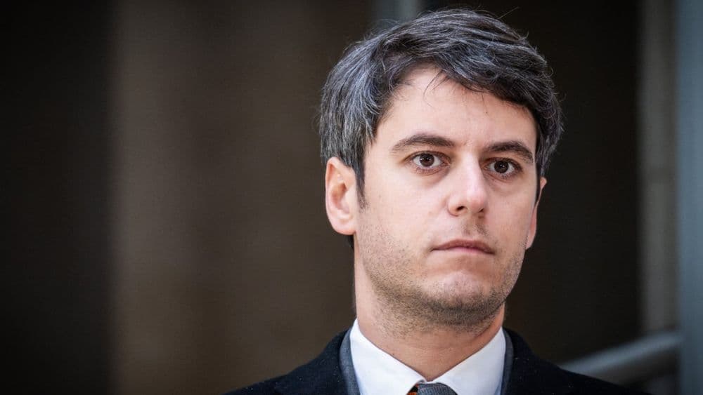Gabriel Attal : découvrez la terrible histoire de Nikolaï, son frère adoptif